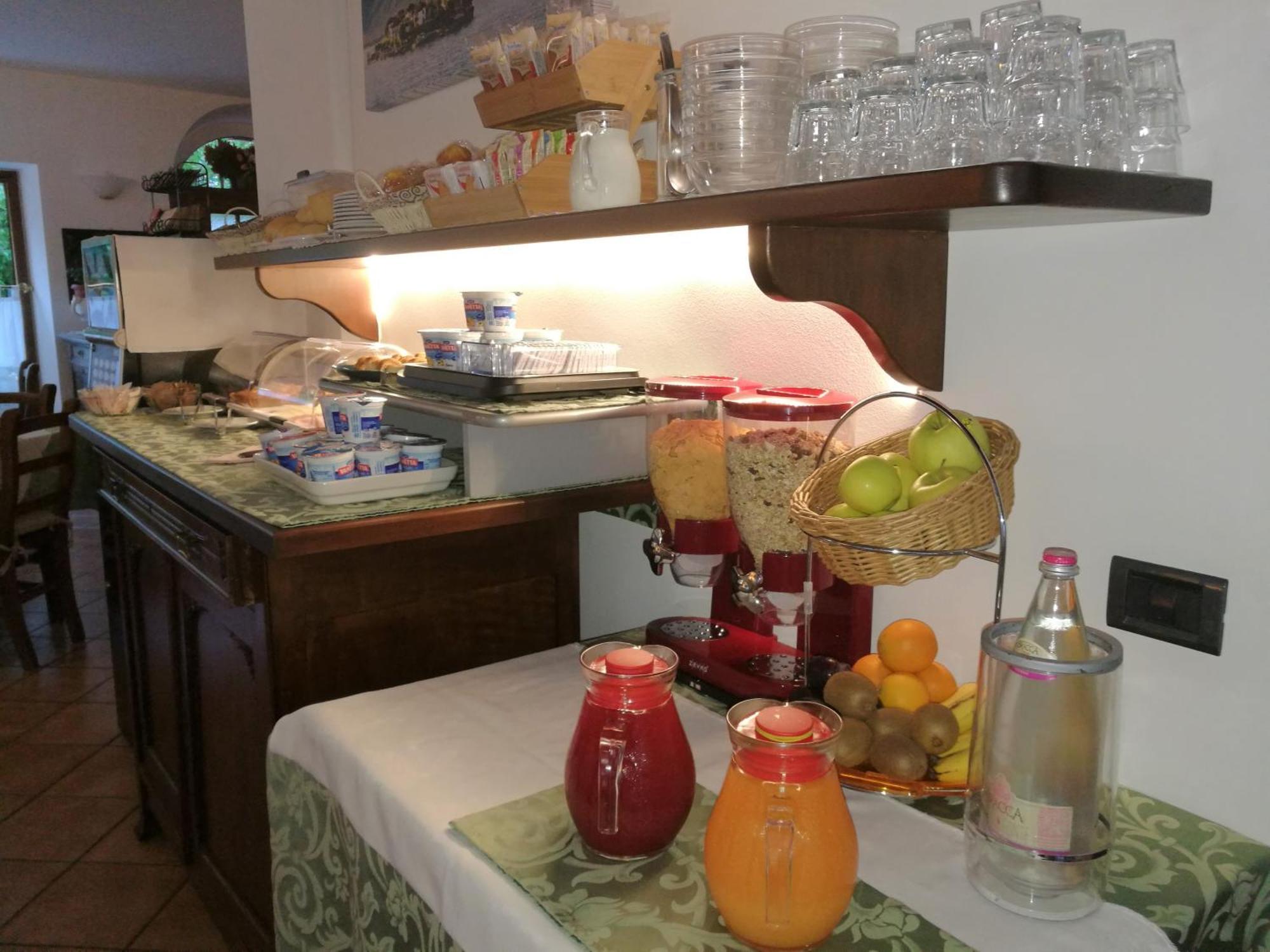 Hotel La Locanda Stresa Ngoại thất bức ảnh