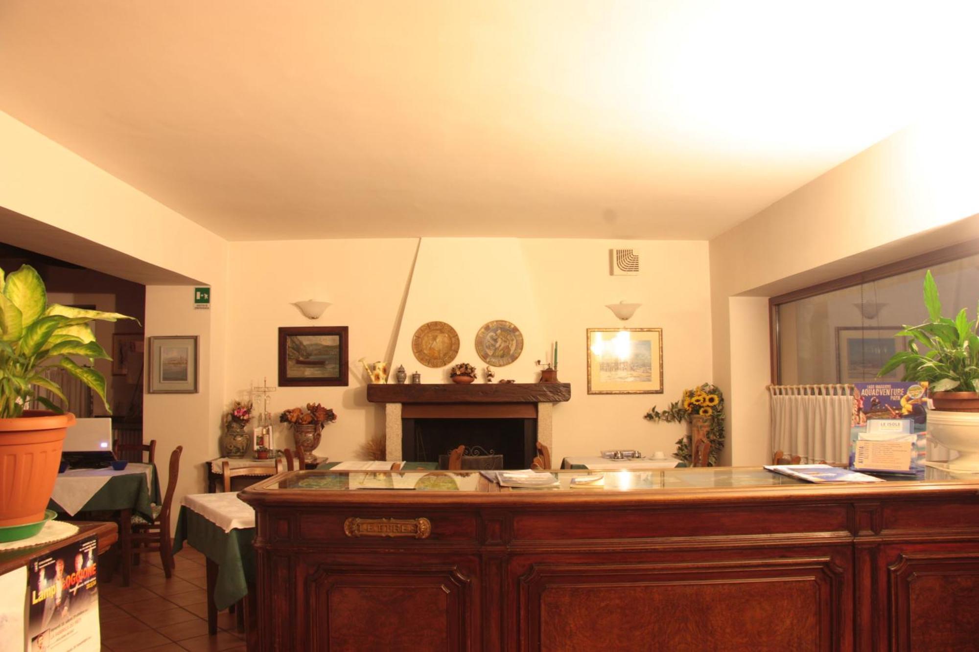Hotel La Locanda Stresa Ngoại thất bức ảnh
